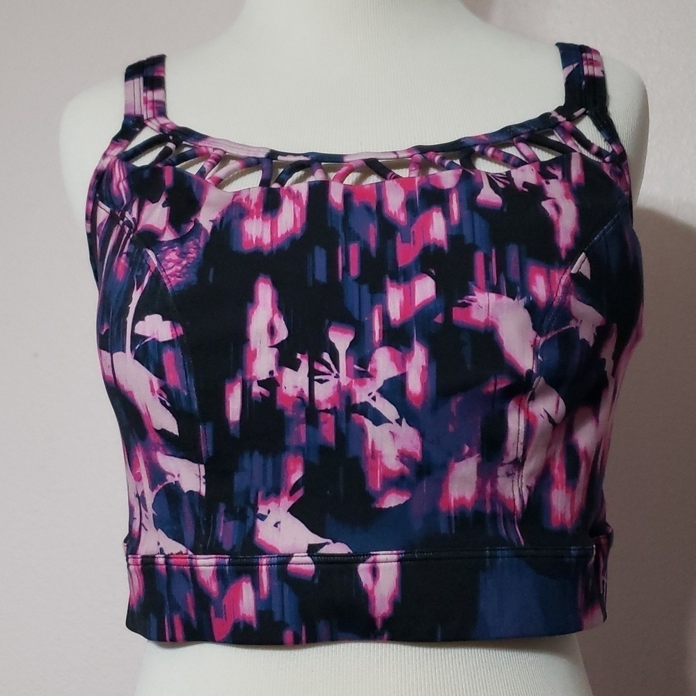 Livi Active (Lane Bryant)  Sports Bra Size 16